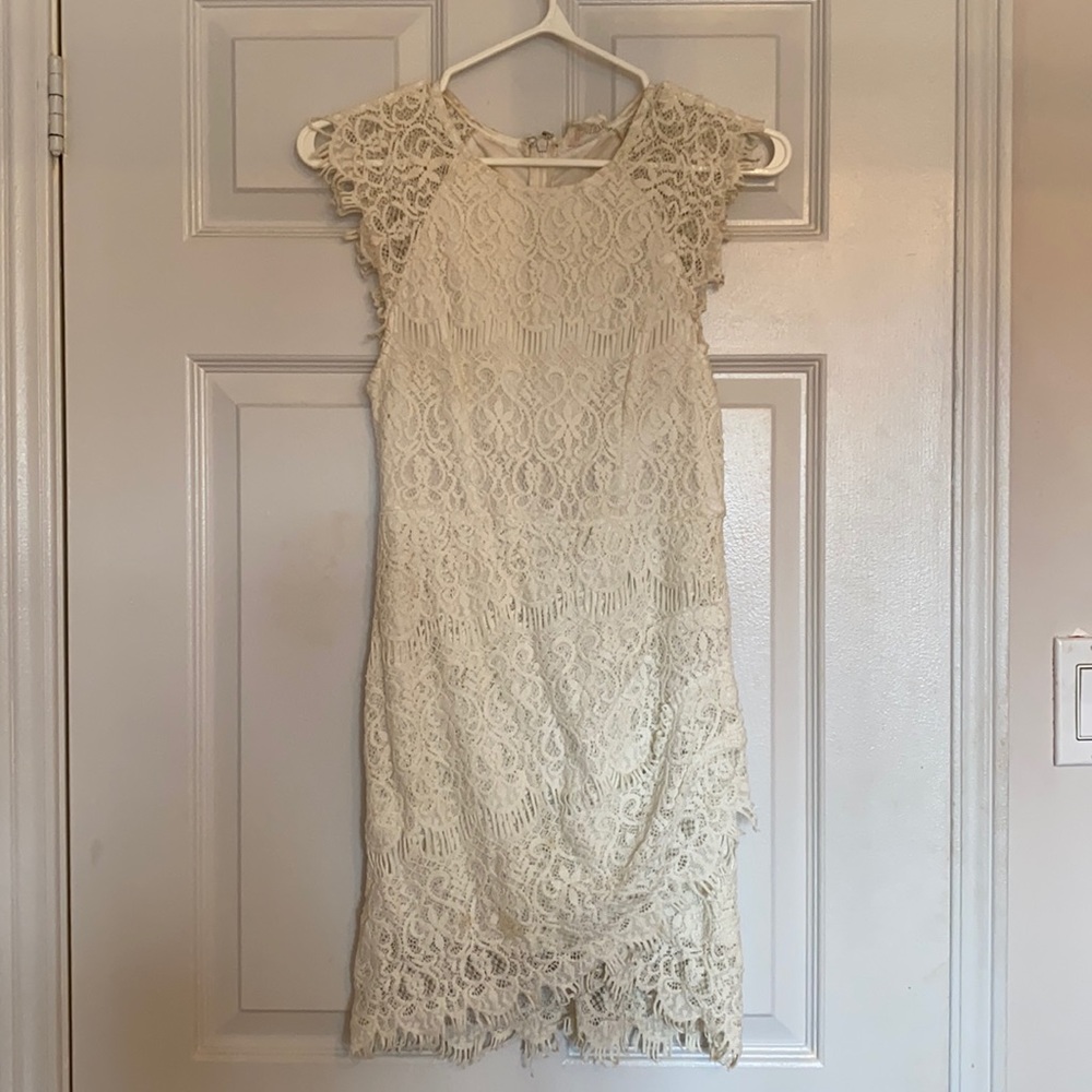 short sleeve white lace dress
